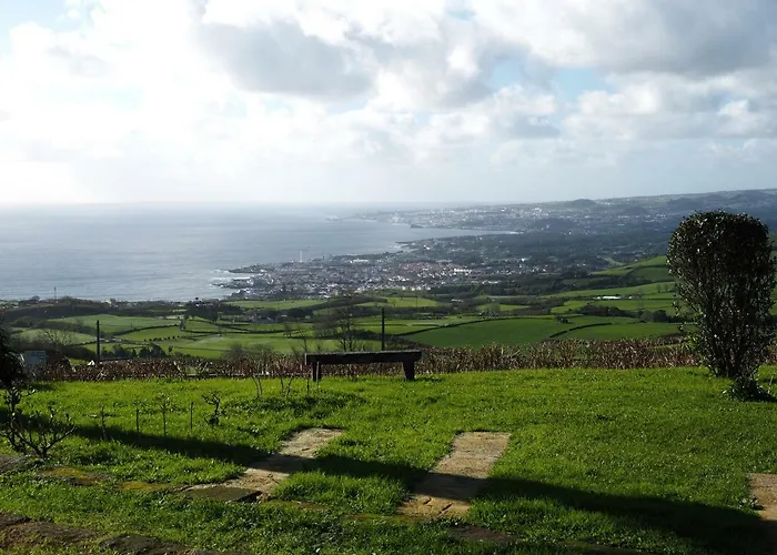 Flor Do Monte Nyaraló
