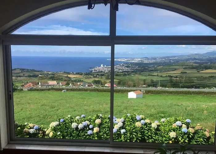 Flor Do Monte * Lagoa